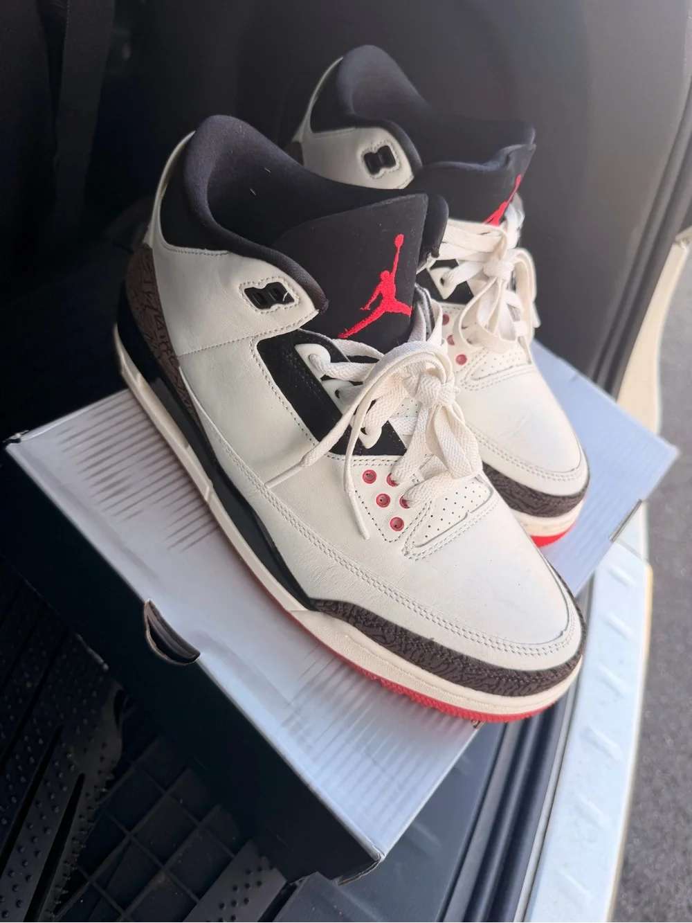 Jordan 3 Men’s White, Black and Red Retro Basketball Sneakers